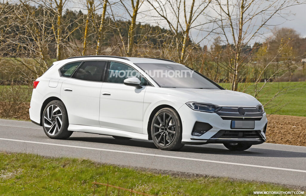 2025 Volkswagen ID.7 Kombi-Spionageaufnahmen